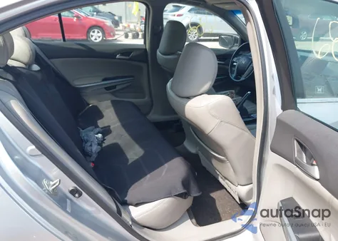 2008 Honda Accord 2.4 Ex-L z USA, uszkodzony, nr VIN 1HGCP268X8A095403